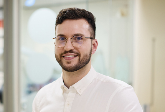 Dr Tristan Field