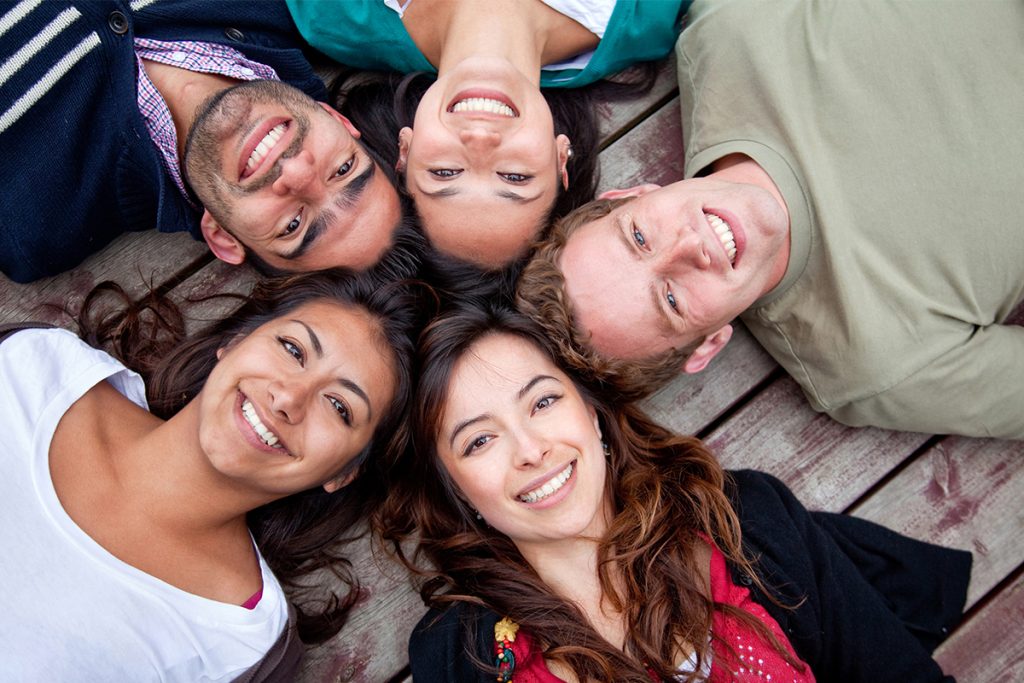 How Veneers Can Correct Minor Misalignments Without Orthodontic Treatment